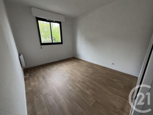 Appartement F3 &agrave; louer - 3 pi&egrave;ces - 68,38 m2 - Merignac - 33 - AQUITAINE