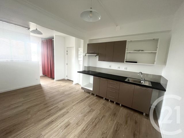 Appartement F1 bis &agrave; louer - 2 pi&egrave;ces - 27,37 m2 - Merignac - 33 - AQUITAINE