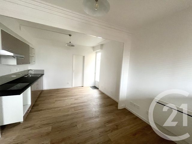 Appartement F1 bis &agrave; louer - 2 pi&egrave;ces - 27,37 m2 - Merignac - 33 - AQUITAINE