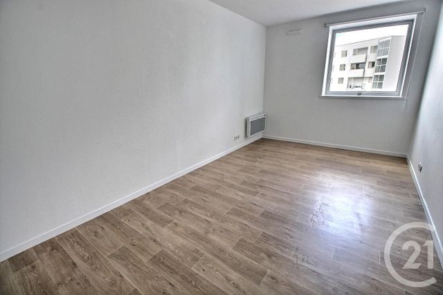 Appartement T2 &agrave; louer - 2 pi&egrave;ces - 47,17 m2 - Merignac - 33 - AQUITAINE