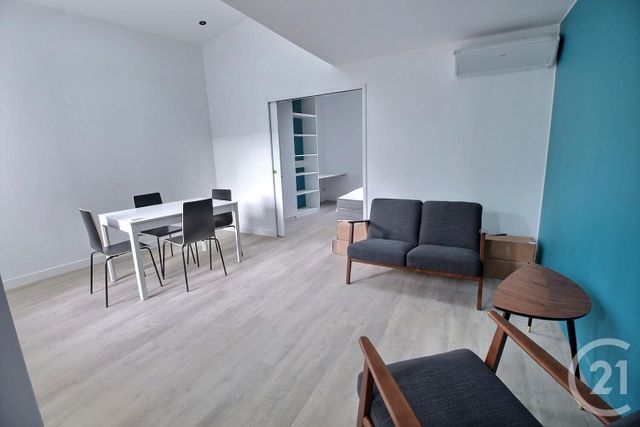 Appartement F3 &agrave; louer - 3 pi&egrave;ces - 61,98 m2 - Bordeaux - 33 - AQUITAINE