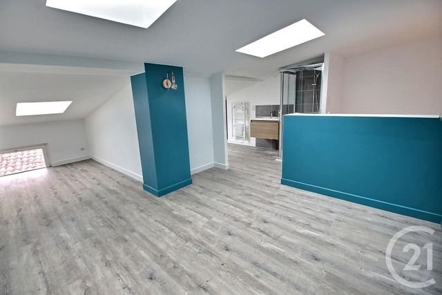 Appartement F3 &agrave; louer - 3 pi&egrave;ces - 61,98 m2 - Bordeaux - 33 - AQUITAINE