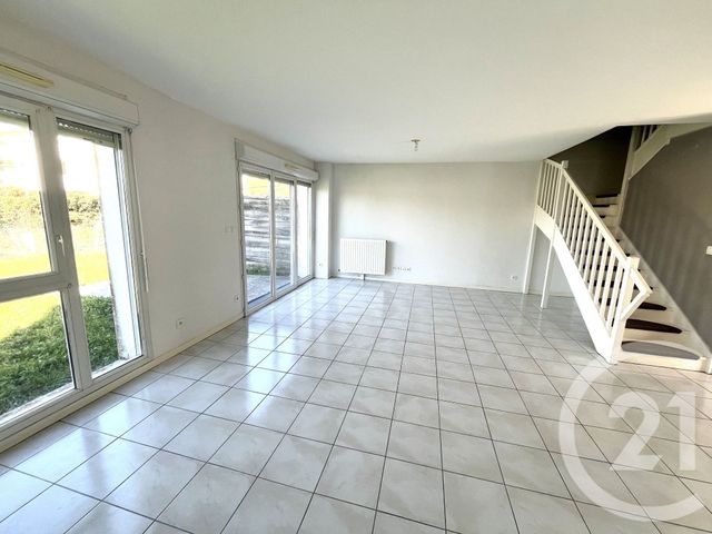 Maison &agrave; louer - 5 pi&egrave;ces - 93,80 m2 - Bruges - 33 - AQUITAINE