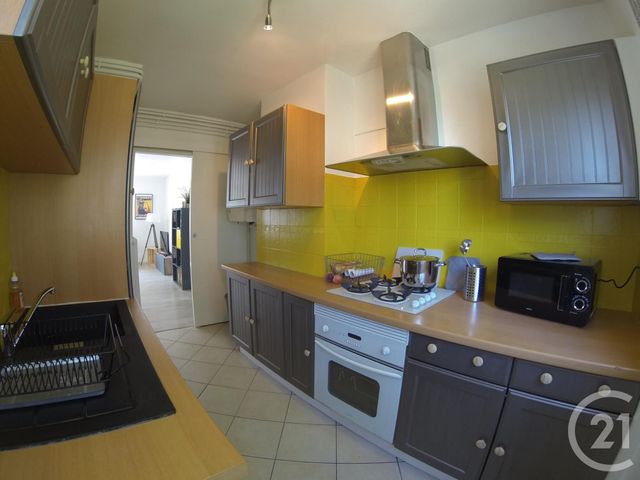 Appartement F1 &agrave; louer - 1 pi&egrave;ce - 10 m2 - Bordeaux - 33 - AQUITAINE