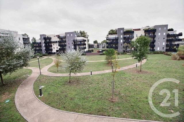 Appartement F3 &agrave; louer - 3 pi&egrave;ces - 65,48 m2 - Bruges - 33 - AQUITAINE