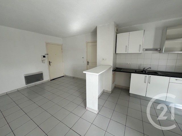 Appartement F3 &agrave; louer - 3 pi&egrave;ces - 65,48 m2 - Bruges - 33 - AQUITAINE