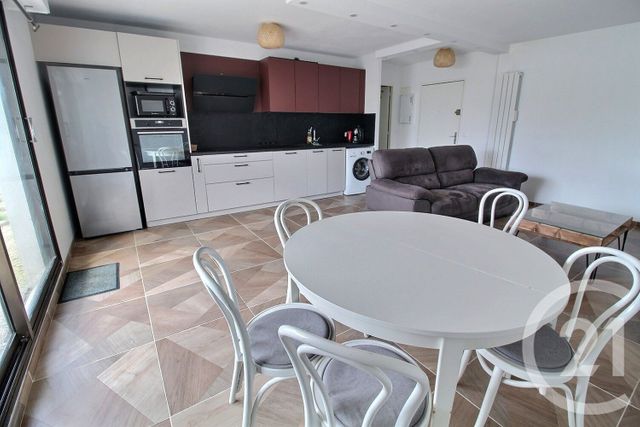 Appartement F3 &agrave; louer - 3 pi&egrave;ces - 62,50 m2 - Merignac - 33 - AQUITAINE