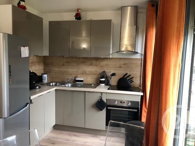 Maison &agrave; louer - 5 pi&egrave;ces - 77,50 m2 - Cergy - 95 - ILE-DE-FRANCE