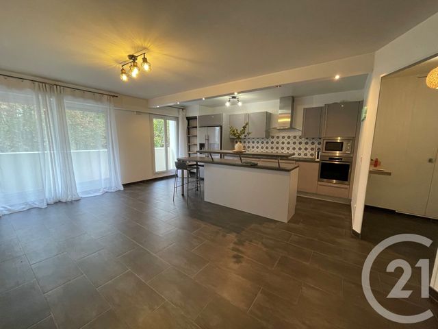 Appartement F5 à vendre - 5 pièces - 99 m2 - Cergy - 95 - ILE-DE-FRANCE