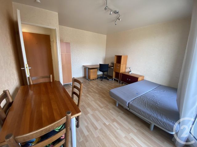 Appartement T1 à louer - 1 pièce - 25,14 m2 - Cergy - 95 - ILE-DE-FRANCE