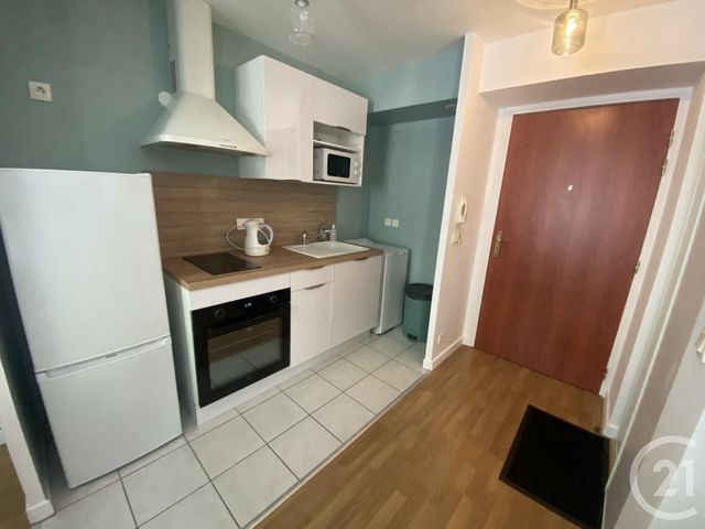 Appartement Studio &agrave; louer - 1 pi&egrave;ce - 27 m2 - Vaureal - 95 - ILE-DE-FRANCE