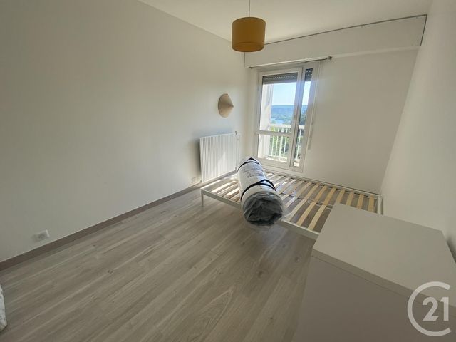 Appartement a louer  - 4 pièce(s) - 79.2 m2 - Surfyn