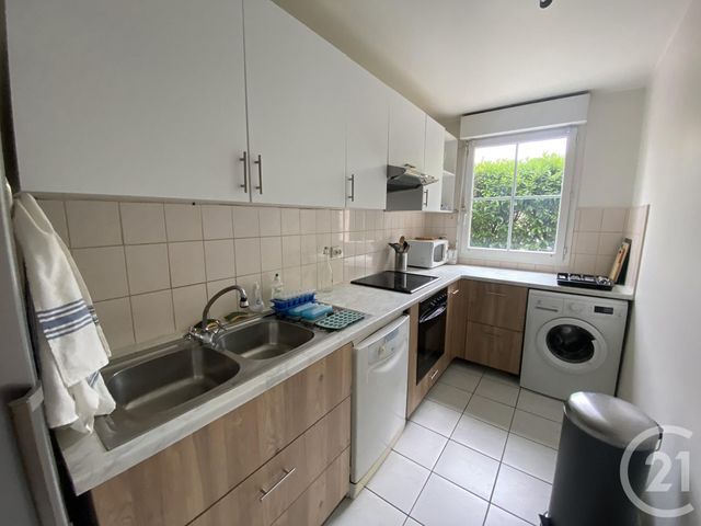 Appartement F3 &agrave; louer - 3 pi&egrave;ces - 65,25 m2 - Cergy - 95 - ILE-DE-FRANCE