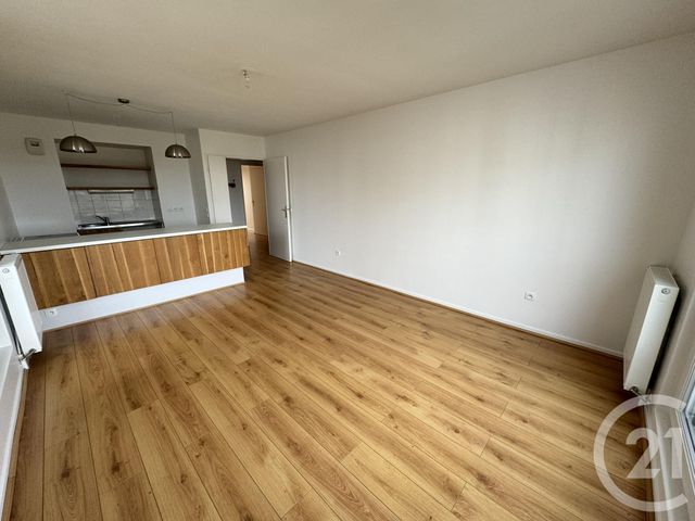 Appartement a louer  - 3 pièce(s) - 61.6 m2 - Surfyn
