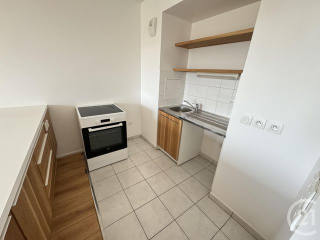 Appartement a louer  - 3 pièce(s) - 61.6 m2 - Surfyn