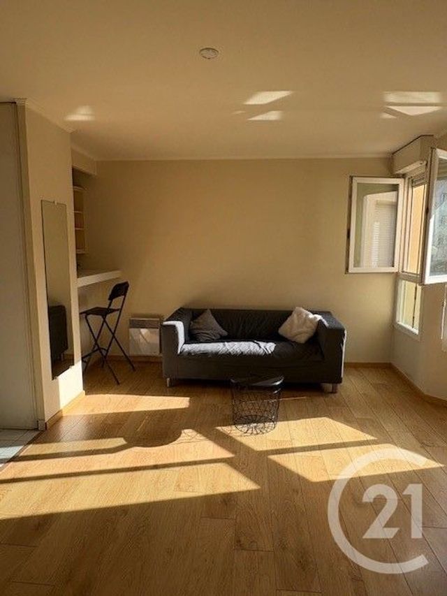 Appartement F1 &agrave; louer - 1 pi&egrave;ce - 27,56 m2 - Cergy - 95 - ILE-DE-FRANCE
