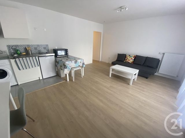 Appartement Studio à louer - 1 pièce - 32,73 m2 - Cergy - 95 - ILE-DE-FRANCE