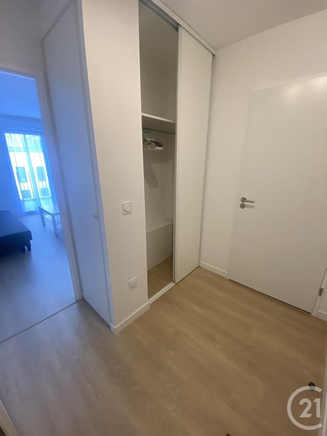 Appartement Studio à louer - 1 pièce - 32,73 m2 - Cergy - 95 - ILE-DE-FRANCE