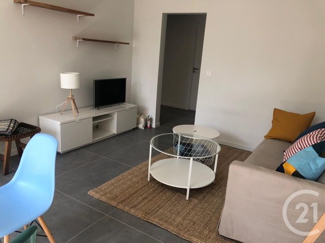 Appartement F4 &agrave; louer - 4 pi&egrave;ces - 82,27 m2 - Cergy - 95 - ILE-DE-FRANCE