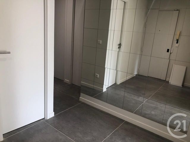 Appartement F4 &agrave; louer - 4 pi&egrave;ces - 82,27 m2 - Cergy - 95 - ILE-DE-FRANCE