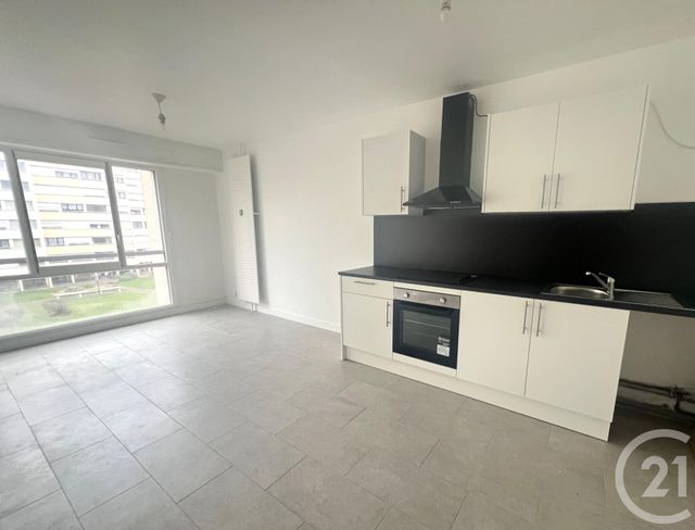 Appartement F3 à vendre - 3 pièces - 77,60 m2 - Pontoise - 95 - ILE-DE-FRANCE