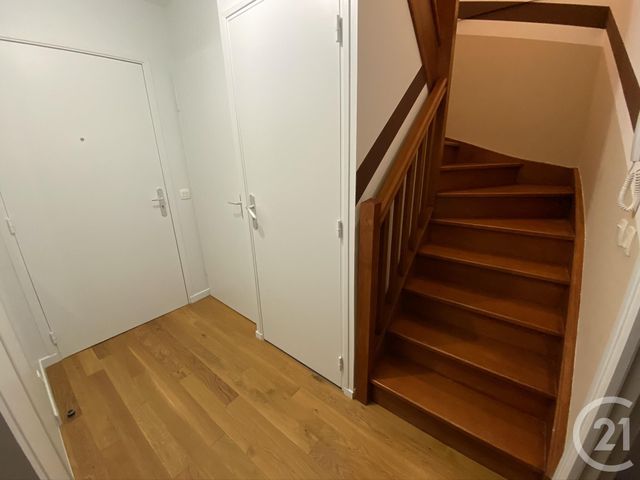 Appartement F7 à louer - 7 pièces - 91 m2 - Cergy - 95 - ILE-DE-FRANCE