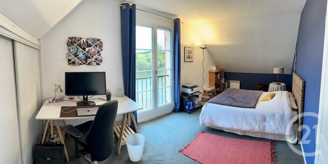 Maison à vendre - 8 pièces - 187 m2 - Cergy - 95 - ILE-DE-FRANCE