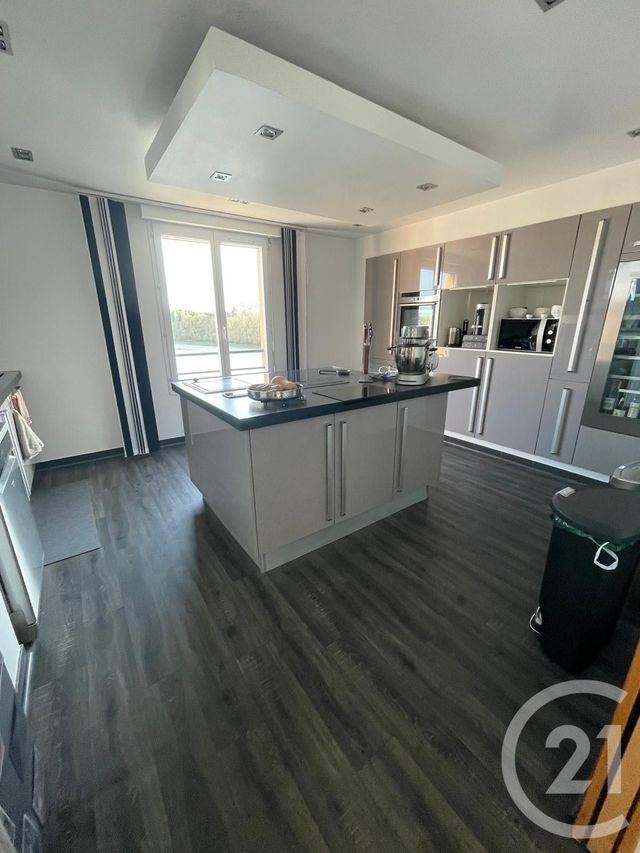 Appartement à vendre - 6 pièces - 162,08 m2 - Cergy - 95 - ILE-DE-FRANCE