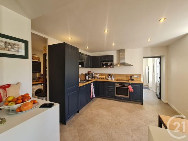 Maison à vendre - 9 pièces - 270 m2 - Cergy - 95 - ILE-DE-FRANCE