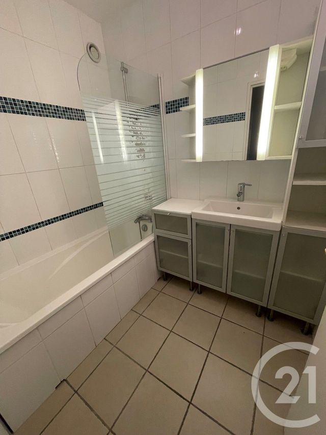 Appartement F3 à vendre - 3 pièces - 67,87 m2 - Cergy - 95 - ILE-DE-FRANCE