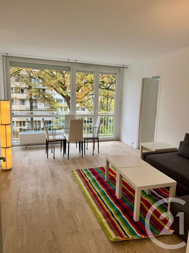 Appartement F4 à louer - 4 pièces - 82 m2 - Cergy - 95 - ILE-DE-FRANCE