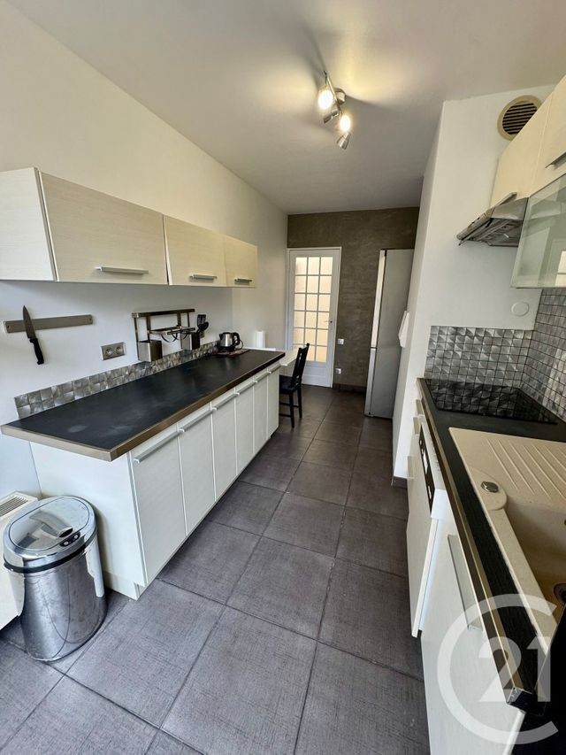 Appartement F4 à louer - 4 pièces - 82 m2 - Cergy - 95 - ILE-DE-FRANCE