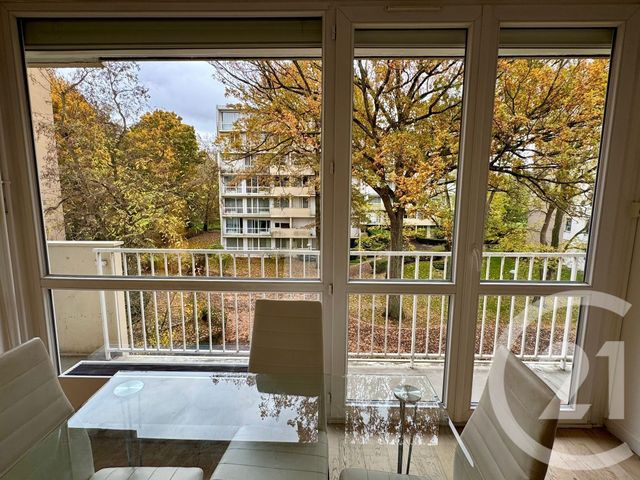 Appartement F4 à louer - 4 pièces - 82 m2 - Cergy - 95 - ILE-DE-FRANCE