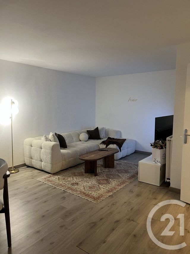 Appartement F3 &agrave; louer - 3 pi&egrave;ces - 72 m2 - Cergy - 95 - ILE-DE-FRANCE