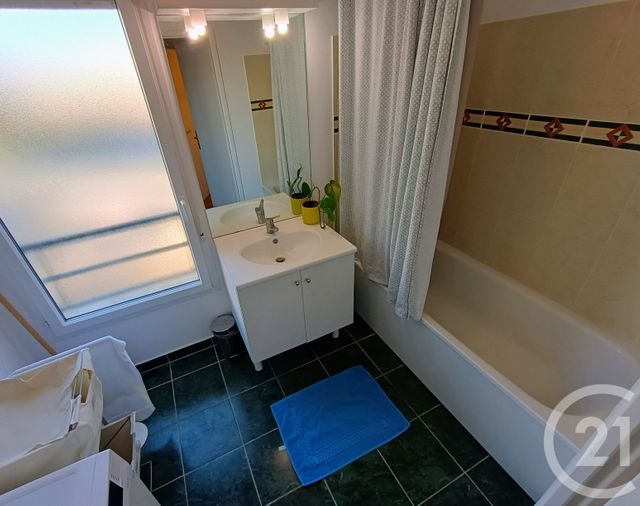 Appartement &agrave; louer - 3 pi&egrave;ces - 63 m2 - Cergy - 95 - ILE-DE-FRANCE