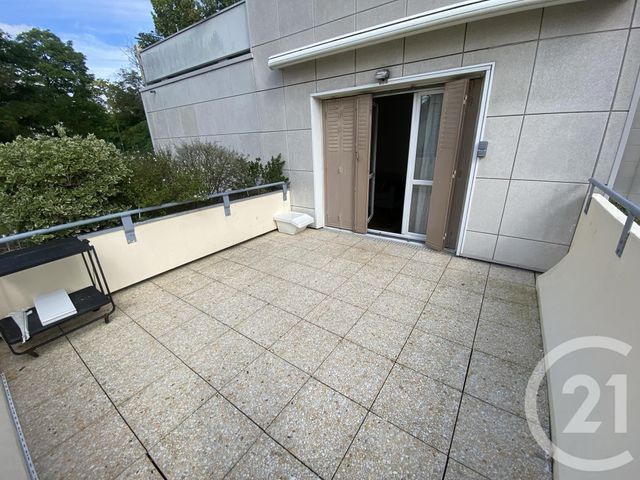 Appartement F4 &agrave; vendre - 5 pi&egrave;ces - 81,81 m2 - Cergy - 95 - ILE-DE-FRANCE
