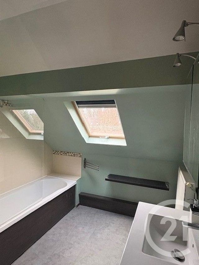 Maison &agrave; louer - 5 pi&egrave;ces - 158 m2 - Osny - 95 - ILE-DE-FRANCE