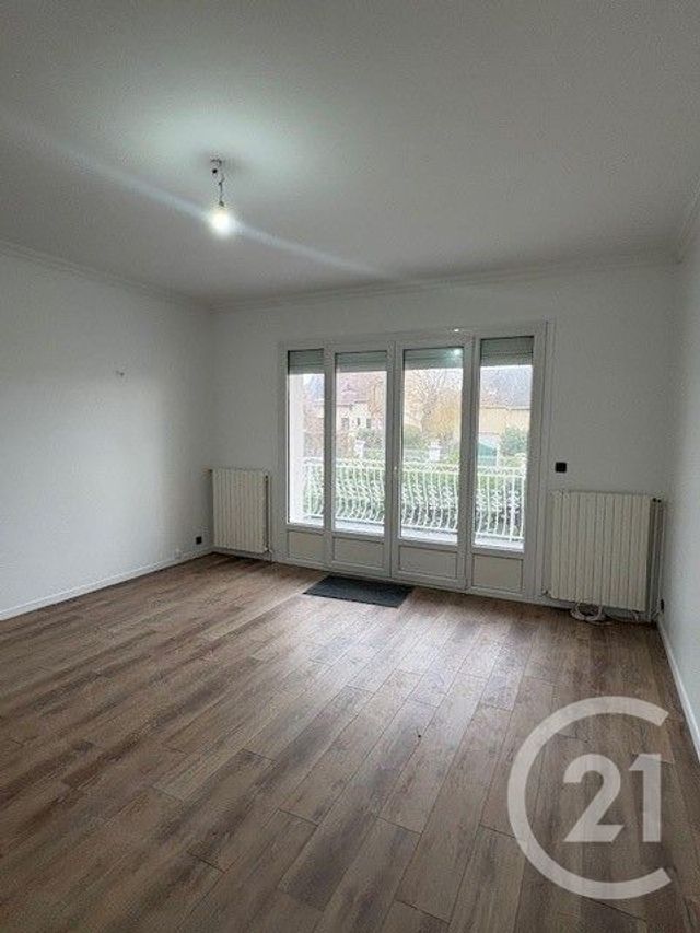 Maison &agrave; louer - 5 pi&egrave;ces - 158 m2 - Osny - 95 - ILE-DE-FRANCE