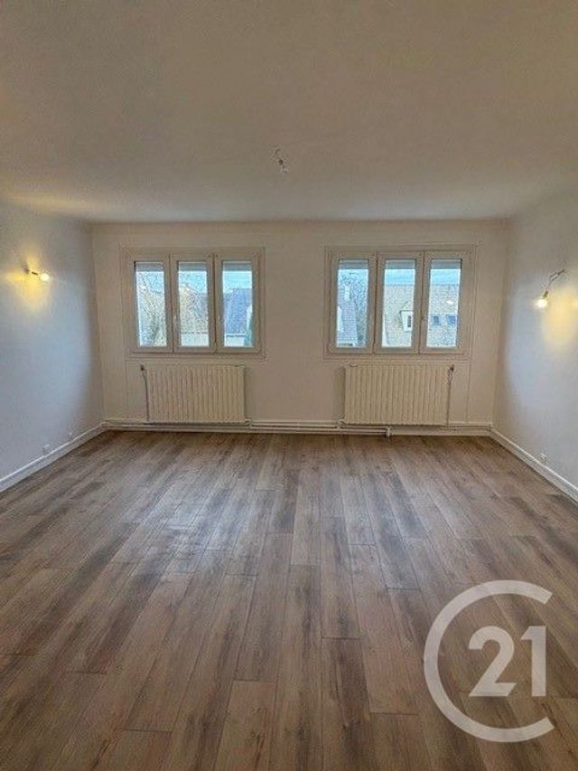 Maison &agrave; louer - 5 pi&egrave;ces - 158 m2 - Osny - 95 - ILE-DE-FRANCE