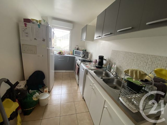 Appartement F3 &agrave; louer - 3 pi&egrave;ces - 65 m2 - St Ouen L Aumone - 95 - ILE-DE-FRANCE