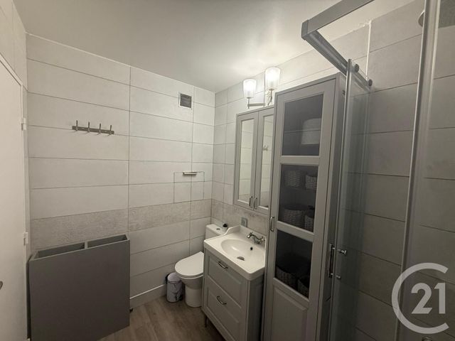 Appartement Studio &agrave; louer - 1 pi&egrave;ce - 37 m2 - Pontoise - 95 - ILE-DE-FRANCE