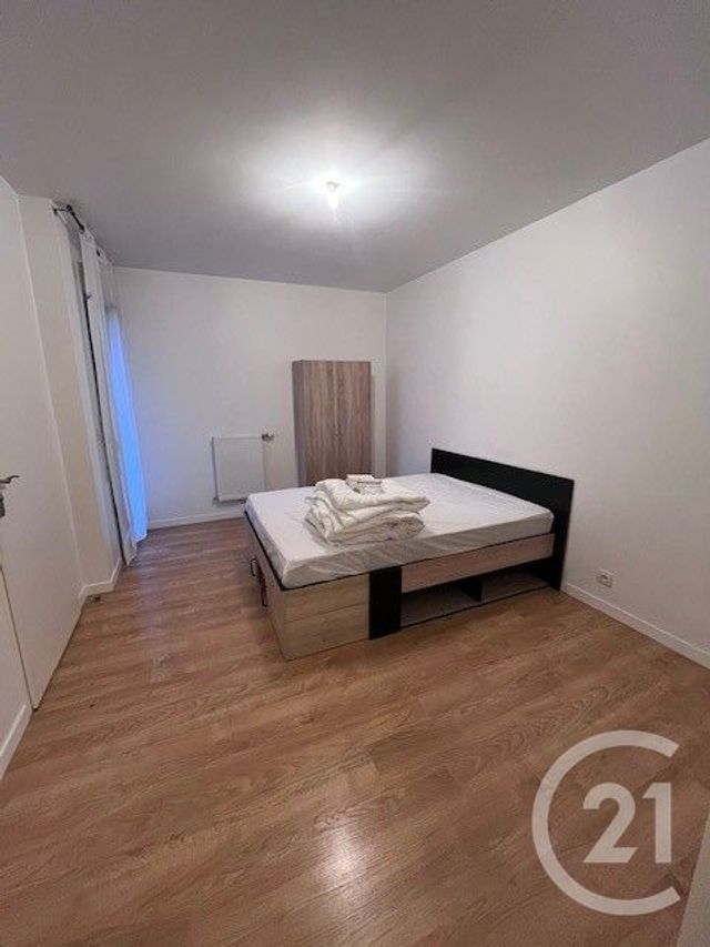 Appartement &agrave; louer - 2 pi&egrave;ces - 41 m2 - Cergy - 95 - ILE-DE-FRANCE