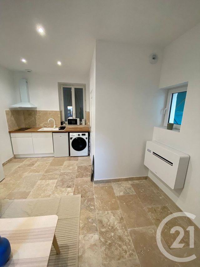 Appartement Studio &agrave; louer - 1 pi&egrave;ce - 18 m2 - Cergy - 95 - ILE-DE-FRANCE