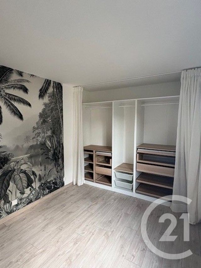 Appartement &agrave; louer - 3 pi&egrave;ces - 65 m2 - Cergy - 95 - ILE-DE-FRANCE