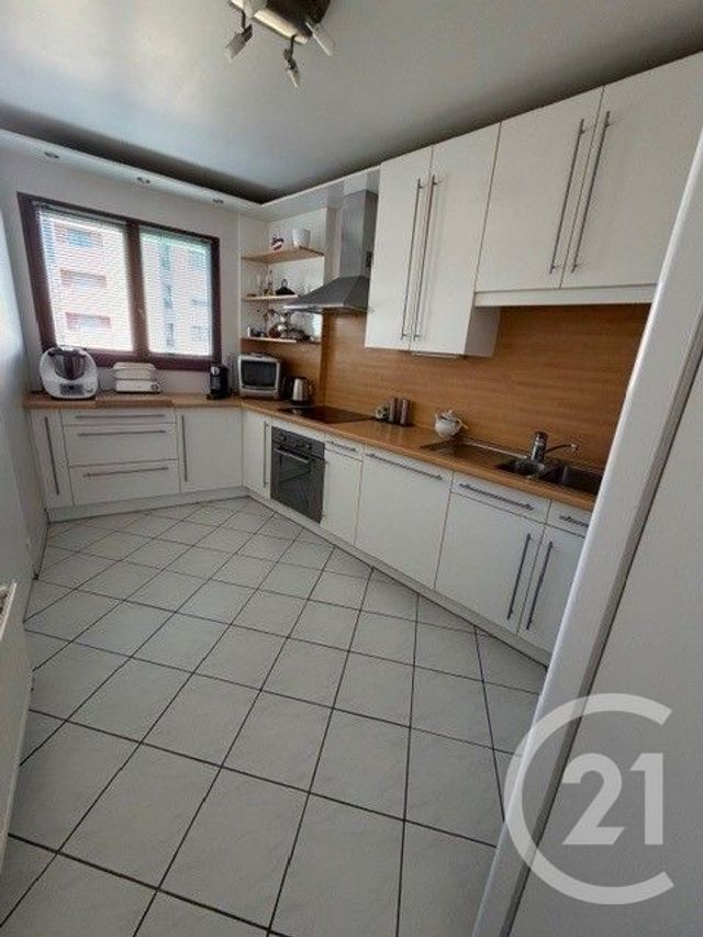 Appartement F5 &agrave; vendre - 5 pi&egrave;ces - 89,88 m2 - Cergy - 95 - ILE-DE-FRANCE