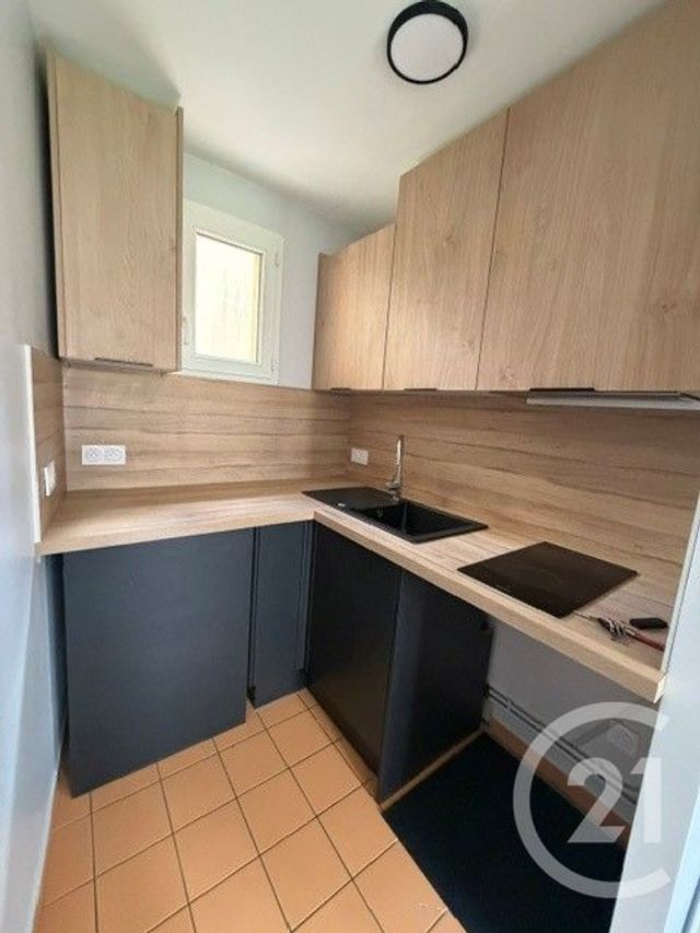 Appartement &agrave; louer - 2 pi&egrave;ces - 37,27 m2 - Conflans Ste Honorine - 78 - ILE-DE-FRANCE
