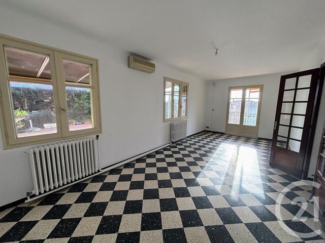 Maison &agrave; vendre - 5 pi&egrave;ces - 140 m2 - St Gilles - 30 - LANGUEDOC-ROUSSILLON