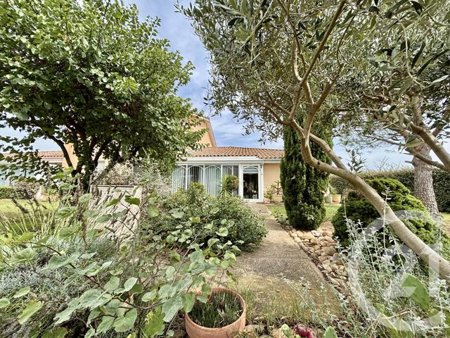 Maison à vendre - 4 pièces - 99,56 m2 - St Gilles - 30 - LANGUEDOC-ROUSSILLON