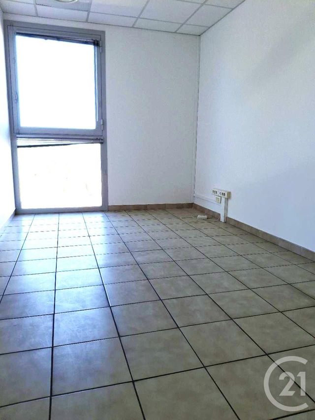 Appartement à vendre - 4 pièces - 69,38 m2 - Vauvert - 30 - LANGUEDOC-ROUSSILLON