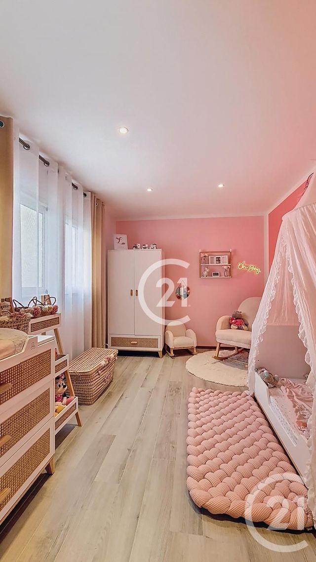 Maison &agrave; vendre - 4 pi&egrave;ces - 98 m2 - St Gilles - 30 - LANGUEDOC-ROUSSILLON